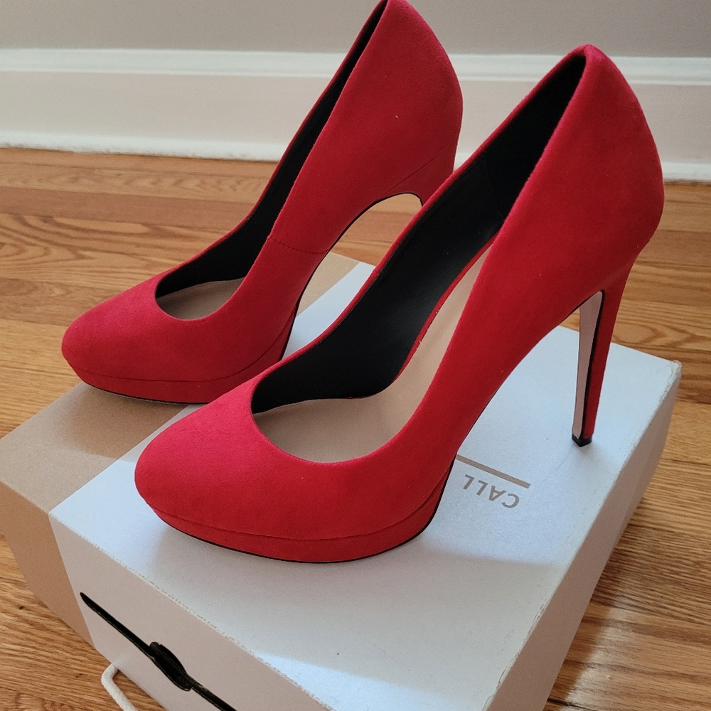 Call it Spring, red , 7